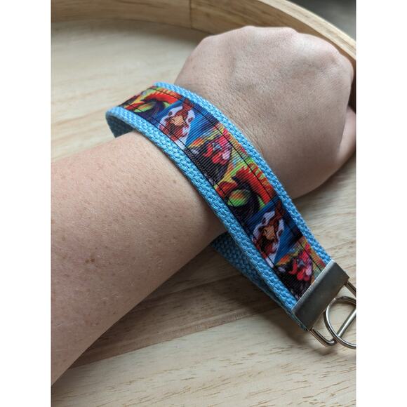 Chicken Rooster Keychain Wristlet Boho Fabric Key Ring FOB Farm Animal Farmhouse - Picture 5 of 6